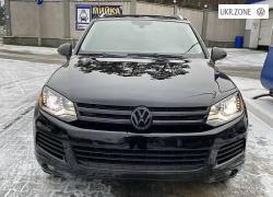 Внедорожник 5 дверей Volkswagen Touareg 2010 в Пирятине