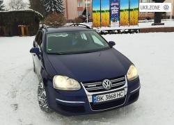 Универсал 5 дверей Volkswagen Golf 2009 в Млинове
