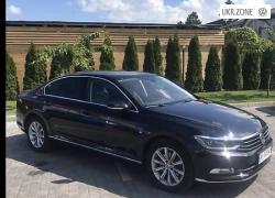 Седан Volkswagen Passat 2015 в Киеве