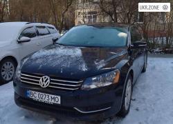Седан Volkswagen Passat VII (B7) 2013 в Львове
