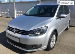 Компактвэн Volkswagen Touran 2010 в Киеве