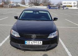 Седан Volkswagen Jetta 2011 в Черновцах