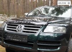 Внедорожник 5 дверей Volkswagen Touareg I 2006 в Коростене