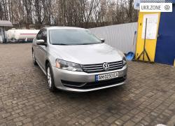 Седан Volkswagen Passat VII (B7) 2012 в Овруче
