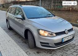 Універсал 5 дверей Volkswagen Golf VII 2015 у Івано-Франківську