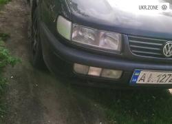 Універсал 5 дверей Volkswagen Passat 1996 у Києві