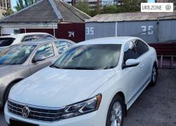 Седан Volkswagen Passat VIII (B8) 2016 у Мирнограді