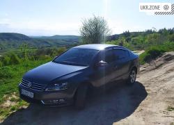 Седан Volkswagen Passat VII (B7) 2011 в Киеве