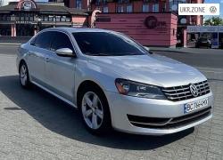 Седан Volkswagen Passat VII (B7) 2012 в Дрогобыче