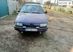 Універсал 5 дверей Volkswagen Passat III (B3) 1992 у Ізмаїлі