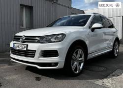 Внедорожник 5 дверей Volkswagen Touareg II 2013 в Кропивни́цком
