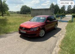 Седан Volkswagen Passat 2014 в Луцке