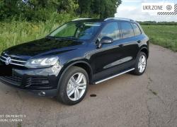 Внедорожник 5 дверей Volkswagen Touareg II 2012 в Каменке