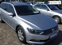 Универсал 5 дверей Volkswagen Passat VIII (B8) 2017 в Львове