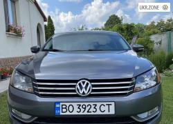 Седан Volkswagen Passat 2015 в Тернополе