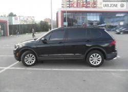 Внедорожник 5 дверей Volkswagen Tiguan II 2017 в Харькове