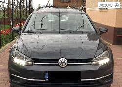 Универсал 5 дверей Volkswagen Golf 2017 в Ужгороде