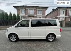 Мінівен Volkswagen Multivan 2009 у Києві