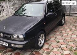 Універсал 5 дверей Volkswagen Golf 1999 у Глибокій