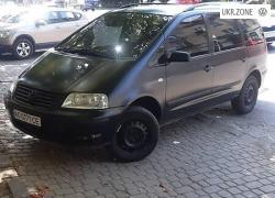 Минивэн Volkswagen Sharan I Рестайлинг 2001 в Ужгороде