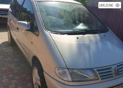 Минивэн Volkswagen Sharan I 1999 в Андрушевке