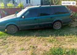 Універсал 5 дверей Volkswagen Passat III (B3) 1991 у Умані