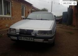 Седан Volkswagen Passat 1993 в Виннице
