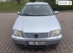 Седан Volkswagen Bora I 2004 в Хмельницком