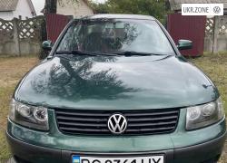 Седан Volkswagen Passat V (B5) 1999 в Червонограде