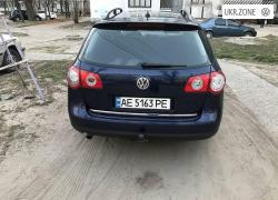 Универсал 5 дверей Volkswagen Passat 2005 в Днепре