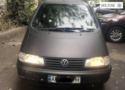 Мінівен Volkswagen Sharan I 1999 у Дніпрі