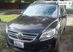 Внедорожник 5 дверей Volkswagen Tiguan 2011 в Краснограде