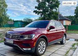 Внедорожник 5 дверей Volkswagen Tiguan II 2018 в Лебедине