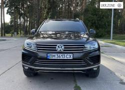 Внедорожник 5 дверей Volkswagen Touareg II Рестайлинг 2016 в Сумах