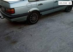 Седан Volkswagen Passat III (B3) 1991 у Фастові