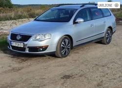 Універсал 5 дверей Volkswagen Passat VI (B6) 2010 у Івано-Франківську