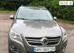 Внедорожник 5 дверей Volkswagen Tiguan 2011 в Житомире