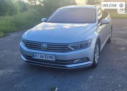Универсал 5 дверей Volkswagen Passat 2015 в Киеве