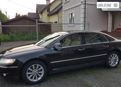 Седан Volkswagen Phaeton I 2004 у Києві