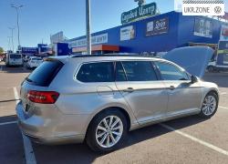 Универсал 5 дверей Volkswagen Passat 2015 в Житомире