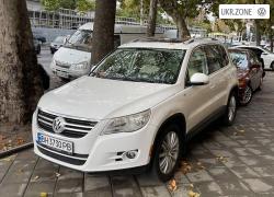 Внедорожник 5 дверей Volkswagen Tiguan I 2010 в Одессе