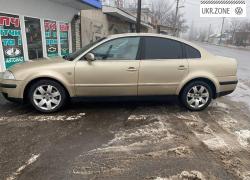 Седан Volkswagen Passat 2001 в Киеве