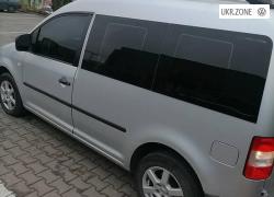 Компактвен Volkswagen Caddy 2010 у Кельменцях
