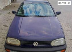 Volkswagen Golf 1994 в Снятыне