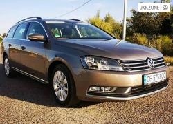 Универсал 5 дверей Volkswagen Passat VII (B7) 2011 в Черновцах