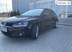 Седан Volkswagen Jetta VI 2012 в Житомире