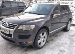Позашляховик 5 дверей Volkswagen Touareg 2010 у Тернополі