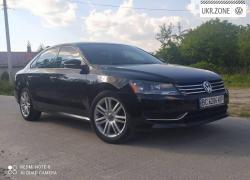Седан Volkswagen Passat 2014 в Львове