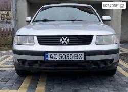 Седан Volkswagen Passat 1997 в Любомле