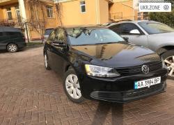 Седан Volkswagen Jetta VI 2013 у Києві